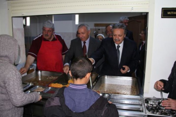 Aşure Günüde Birlik ve Beraberlik Mesajları Verildi